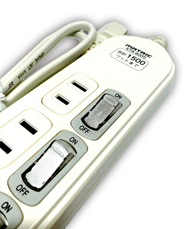 台灣 6孔位 帶開關 過載保護 AC延長線 15A 125V